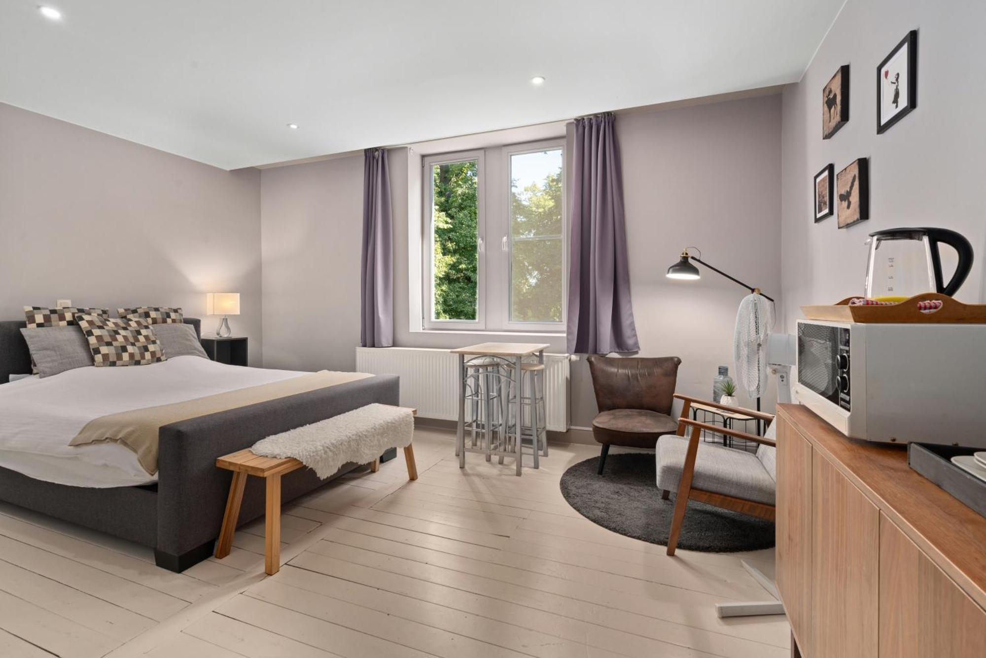 Spacious Guest Suites Near Historic Market - 5 Min Walk Brugge Kültér fotó