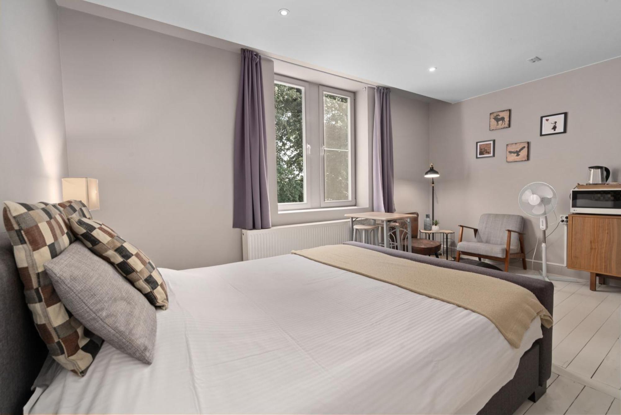 Spacious Guest Suites Near Historic Market - 5 Min Walk Brugge Kültér fotó